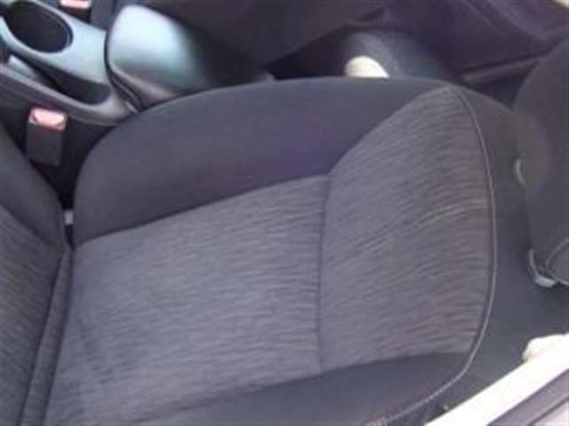 Nissan Sentra 2014 photo 18